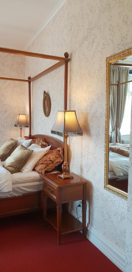 Hotell Oernen Турсбю Экстерьер фото