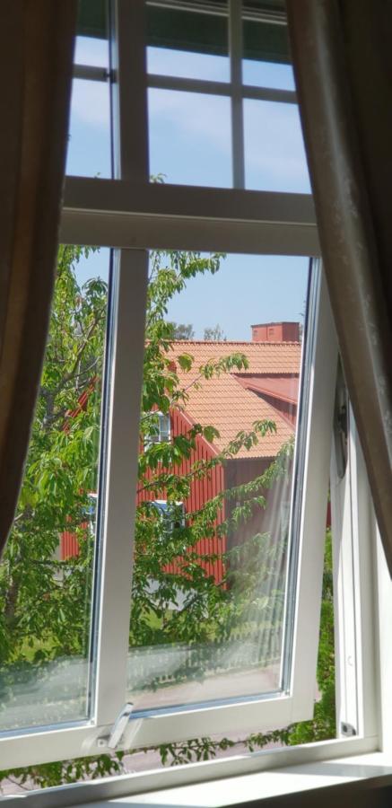 Hotell Oernen Турсбю Экстерьер фото